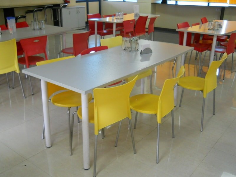 Top Canteen Table Manufacturers in India | Modulartek Furniture
