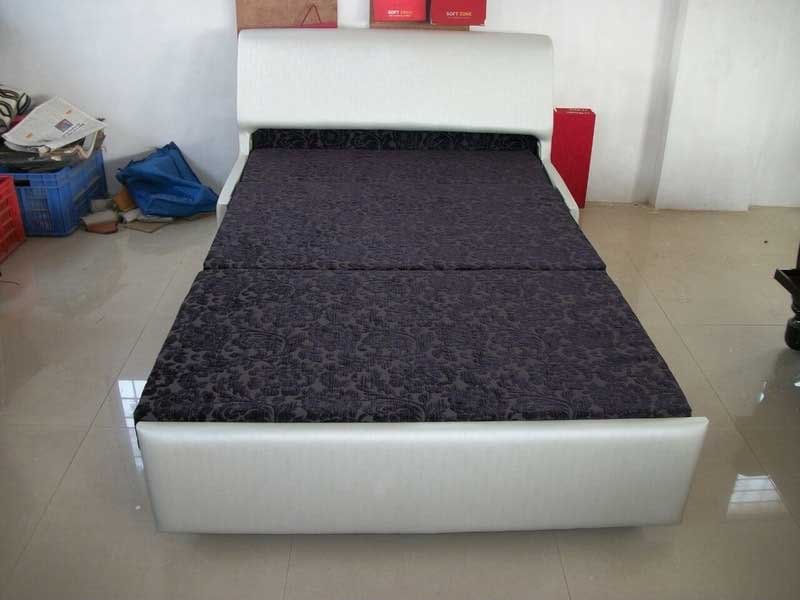 Lux Sofa 35