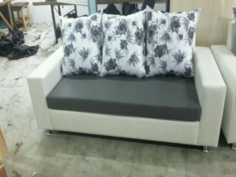 Lux Sofa 8